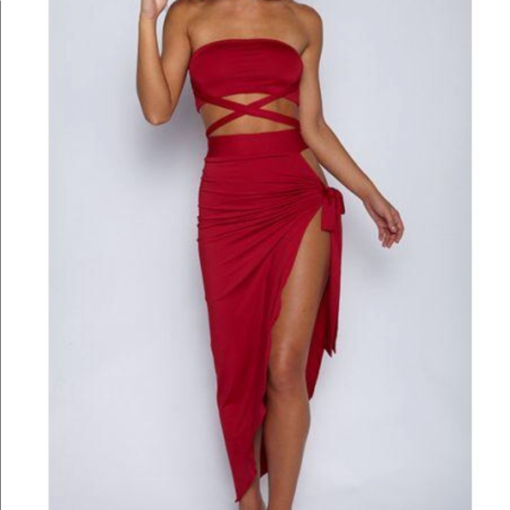 NWT Red Two Piece Strappy Set Size XL
